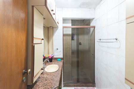 Apartamento à venda com 70m², 2 quartos e 1 vagaBanheiro