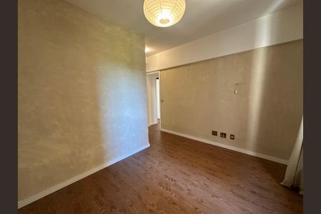 Apartamento à venda com 105m², 3 quartos e 2 vagas Apartamento à venda com 105m², 3 quartos e 2 vagasSuíte