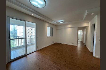 Apartamento à venda com 105m², 3 quartos e 2 vagas Apartamento à venda com 105m², 3 quartos e 2 vagasSala