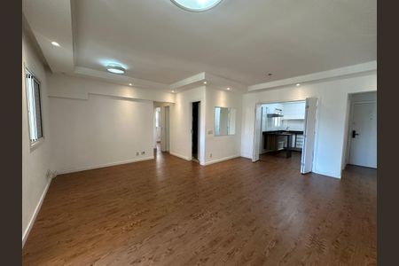 Apartamento à venda com 105m², 3 quartos e 2 vagas Apartamento à venda com 105m², 3 quartos e 2 vagasSala