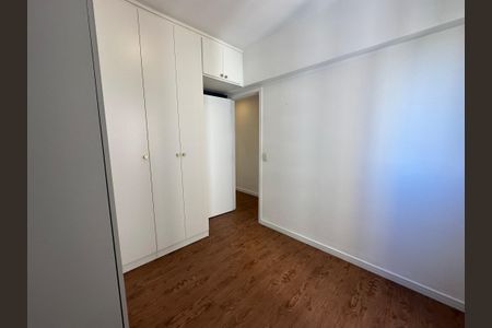 Apartamento à venda com 105m², 3 quartos e 2 vagas Apartamento à venda com 105m², 3 quartos e 2 vagasQuarto 2