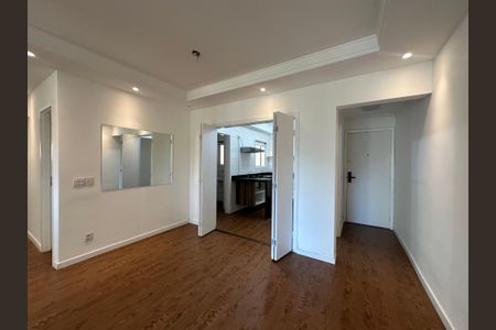 Apartamento à venda com 105m², 3 quartos e 2 vagas Apartamento à venda com 105m², 3 quartos e 2 vagasSala