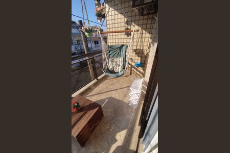 Casa de condomínio à venda com 172m², 3 quartos e 2 vagas Casa de condomínio à venda com 172m², 3 quartos e 2 vagasVaranda da Suíte 2