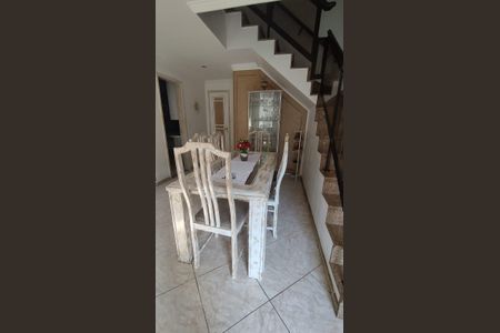 Sala de casa de condomínio à venda com 3 quartos, 172m² em Taquara, Rio de Janeiro