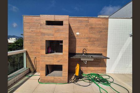 Apartamento para alugar com 190m², 2 quartos e 2 vagas Apartamento para alugar com 190m², 2 quartos e 2 vagasVaranda