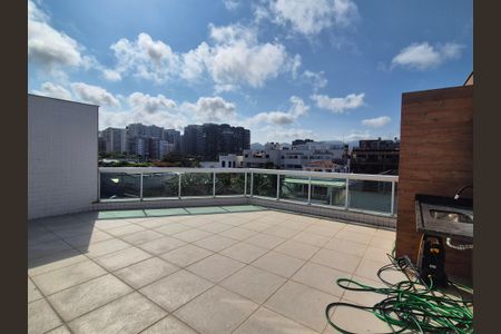 Apartamento para alugar com 190m², 2 quartos e 2 vagas Apartamento para alugar com 190m², 2 quartos e 2 vagasVaranda