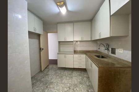 Apartamento à venda com 75m², 3 quartos e 1 vaga Apartamento à venda com 75m², 3 quartos e 1 vagaCozinha