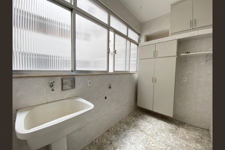 Apartamento à venda com 75m², 3 quartos e 1 vaga Apartamento à venda com 75m², 3 quartos e 1 vagaÁrea de Serviço