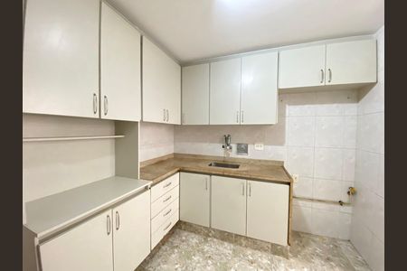 Apartamento à venda com 75m², 3 quartos e 1 vaga Apartamento à venda com 75m², 3 quartos e 1 vagaCozinha