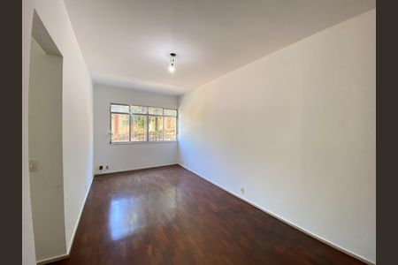 Apartamento à venda com 75m², 3 quartos e 1 vaga Apartamento à venda com 75m², 3 quartos e 1 vagaSala