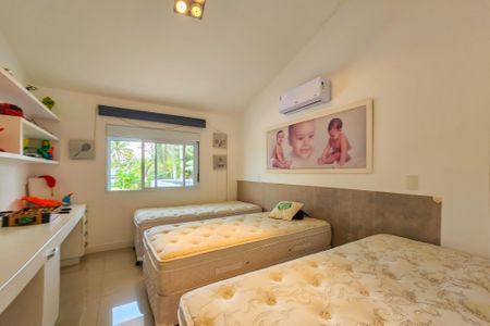 Casa de condomínio para alugar com 1000m², 5 quartos e 9 vagasSuíte 5