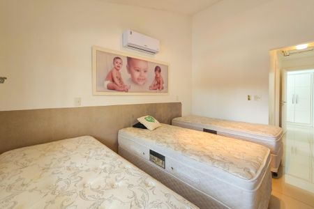 Casa de condomínio para alugar com 1000m², 5 quartos e 9 vagasSuíte 5