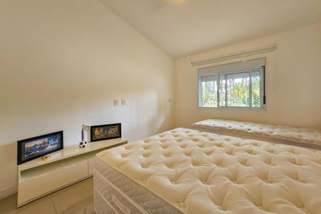 Casa de condomínio para alugar com 1000m², 5 quartos e 9 vagasSuíte 2