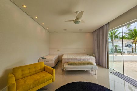 Casa de condomínio para alugar com 1000m², 5 quartos e 9 vagassuíte 4