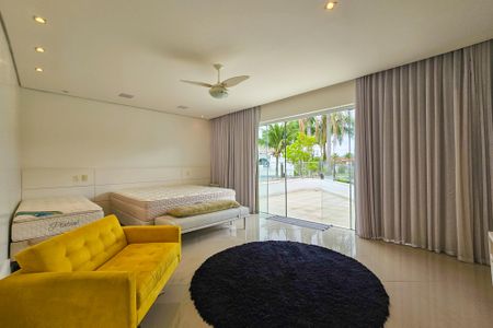 Casa de condomínio para alugar com 1000m², 5 quartos e 9 vagasSuíte 4