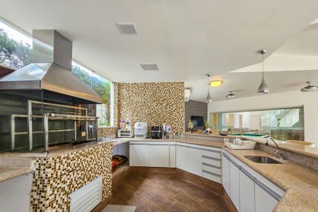 Casa de condomínio para alugar com 1000m², 5 quartos e 9 vagasVaranda da Sala