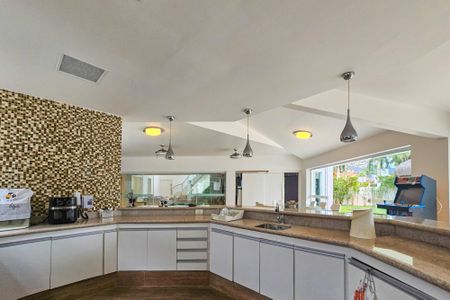 Casa de condomínio para alugar com 1000m², 5 quartos e 9 vagasVaranda da Sala