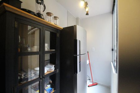 Apartamento à venda com 65m², 2 quartos e 1 vagaÁrea de serviço