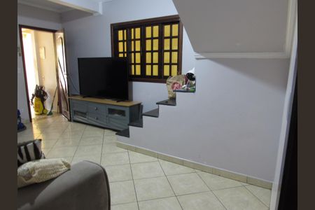 Sala de casa para alugar com 1 quarto, 65m² em Veloso, Osasco