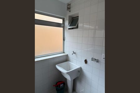 Apartamento à venda com 67m², 2 quartos e 1 vagaÁrea de serviço