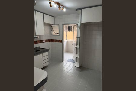Cozinha de apartamento à venda com 2 quartos, 67m² em Vila Gomes, São Paulo