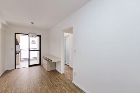 Sala de apartamento para alugar com 2 quartos, 53m² em Baeta Neves, São Bernardo do Campo