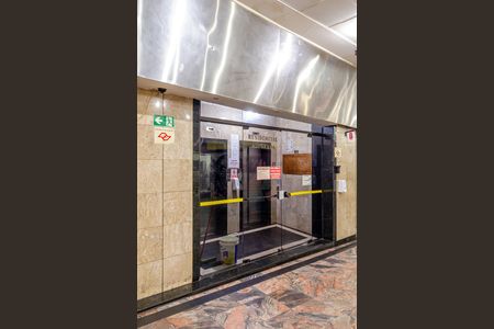 Apartamento à venda com 44m², 1 quarto e sem vagaFachada