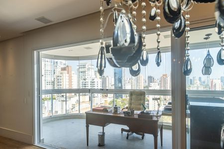 Sala de apartamento à venda com 2 quartos, 120m² em Vila Olímpia, São Paulo