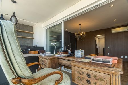 Apartamento à venda com 120m², 2 quartos e 3 vagas Apartamento à venda com 120m², 2 quartos e 3 vagasVaranda Gourmet