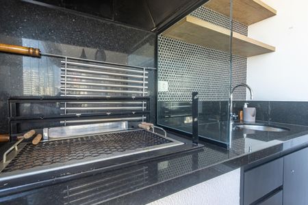 Apartamento à venda com 120m², 2 quartos e 3 vagas Apartamento à venda com 120m², 2 quartos e 3 vagasVaranda Gourmet