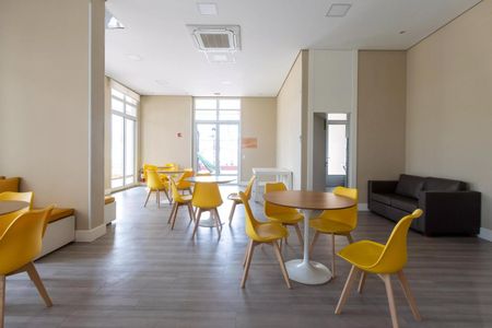 Apartamento à venda com 82m², 3 quartos e 1 vaga Apartamento à venda com 82m², 3 quartos e 1 vagaÁrea comum