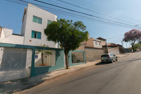 Apartamento à venda com 132m², 3 quartos e 2 vagasFachada