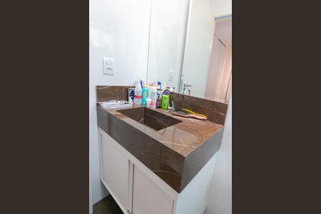 Apartamento à venda com 132m², 3 quartos e 2 vagasBanheiro da Suíte 3 