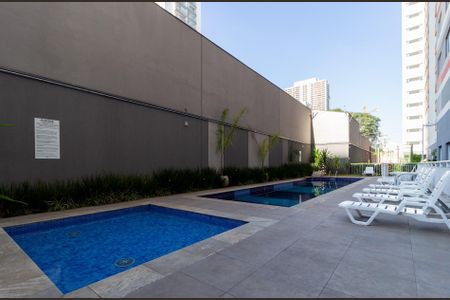 Studio para alugar com 20m², 1 quarto e sem vaga Studio para alugar com 20m², 1 quarto e sem vagaPiscina