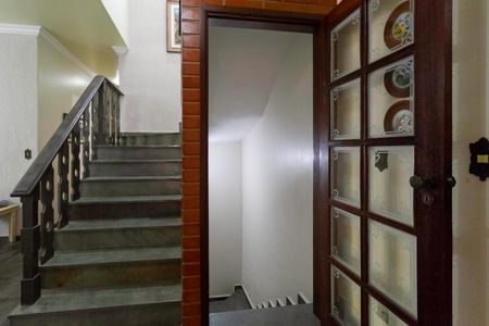 Casa para alugar com 341m², 4 quartos e 5 vagas Casa para alugar com 341m², 4 quartos e 5 vagasGaragem