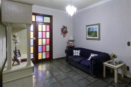 Casa para alugar com 341m², 4 quartos e 5 vagas Casa para alugar com 341m², 4 quartos e 5 vagasSala 2