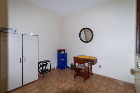 Casa para alugar com 341m², 4 quartos e 5 vagas Casa para alugar com 341m², 4 quartos e 5 vagasQuarto de serviço
