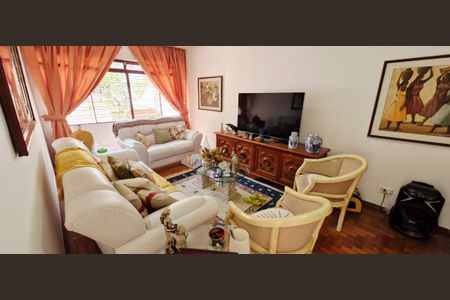 Casa à venda com 154m², 3 quartos e 2 vagas Casa à venda com 154m², 3 quartos e 2 vagasFoto 08