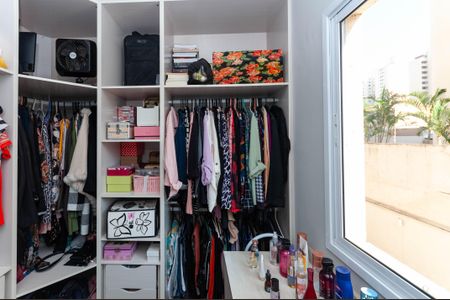 Apartamento à venda com 62m², 1 quarto e 1 vagaCloset da suíte
