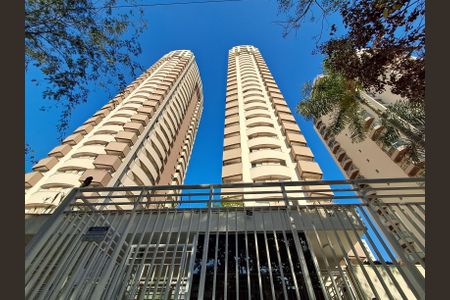 Apartamento à venda com 62m², 1 quarto e 1 vagaFachada