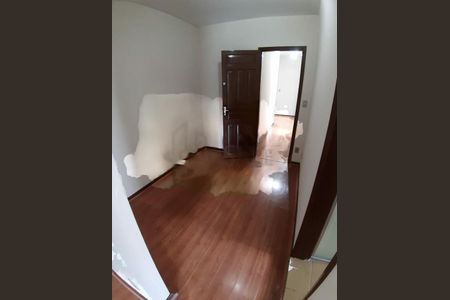Casa à venda com 280m², 3 quartos e 4 vagasFoto 02