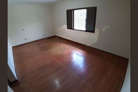 Foto 23 de casa à venda com 3 quartos, 280m² em Vila Gomes, São Paulo