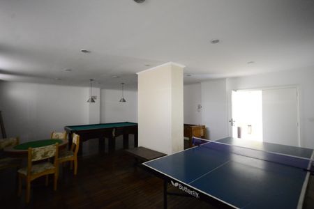 Apartamento à venda com 122m², 3 quartos e 1 vagaÁrea comum