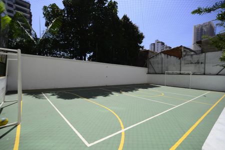 Apartamento à venda com 122m², 3 quartos e 1 vagaÁrea comum