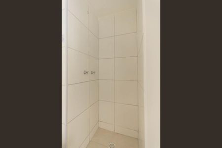 Apartamento para alugar com 43m², 2 quartos e sem vagaBanheiro