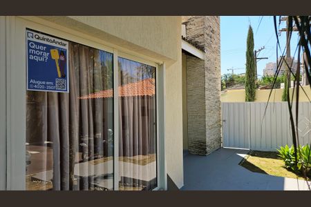 Casa para alugar com 490m², 4 quartos e 4 vagas Casa para alugar com 490m², 4 quartos e 4 vagasPlaca