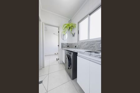Apartamento para alugar com 130m², 3 quartos e 2 vagas Apartamento para alugar com 130m², 3 quartos e 2 vagasÁrea de Serviço