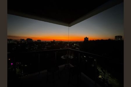 Apartamento para alugar com 130m², 3 quartos e 2 vagas Apartamento para alugar com 130m², 3 quartos e 2 vagasVista da Varanda