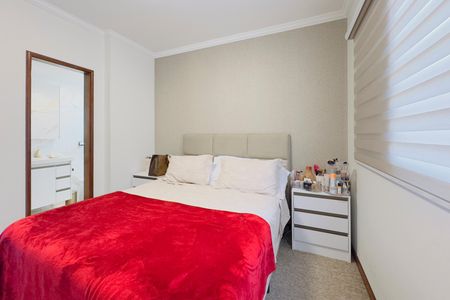 Apartamento para alugar com 130m², 3 quartos e 2 vagas Apartamento para alugar com 130m², 3 quartos e 2 vagasSuíte