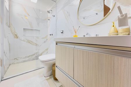 Apartamento para alugar com 130m², 3 quartos e 2 vagas Apartamento para alugar com 130m², 3 quartos e 2 vagasBanheiro
